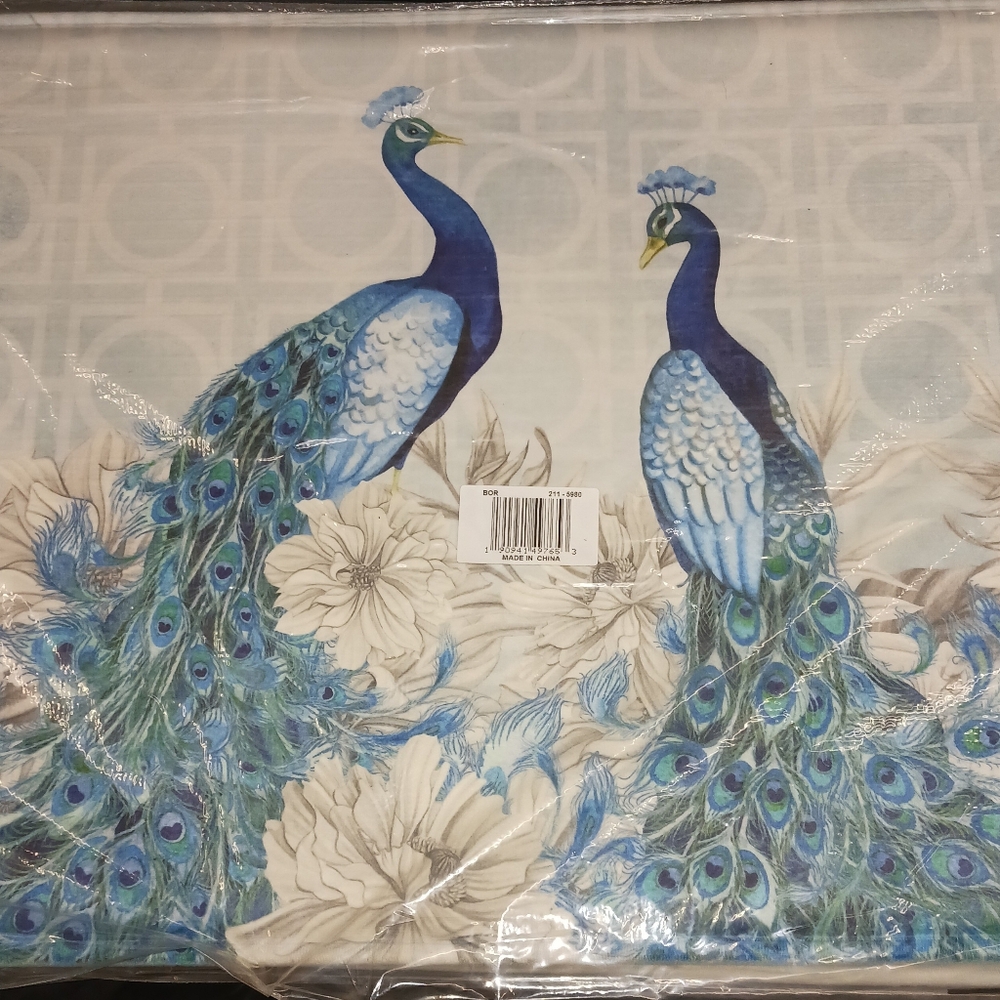 Peacock Bath Rug - Picture 7 of 11